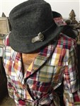 vintage hat-vintage fedora, gray wool fedora, vintage wool fedora,vintage gray fedora upstyled with vintage rhinestone clip,upstyle vintage fedora hat,boho hat,vintage boho hat, vintage hipster hat,hipster hat,hipster fedora, Dobbs vintage fedora
